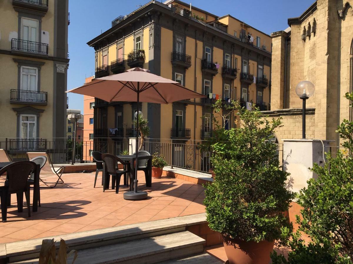 B&B La Storia Di Napoli Exterior foto